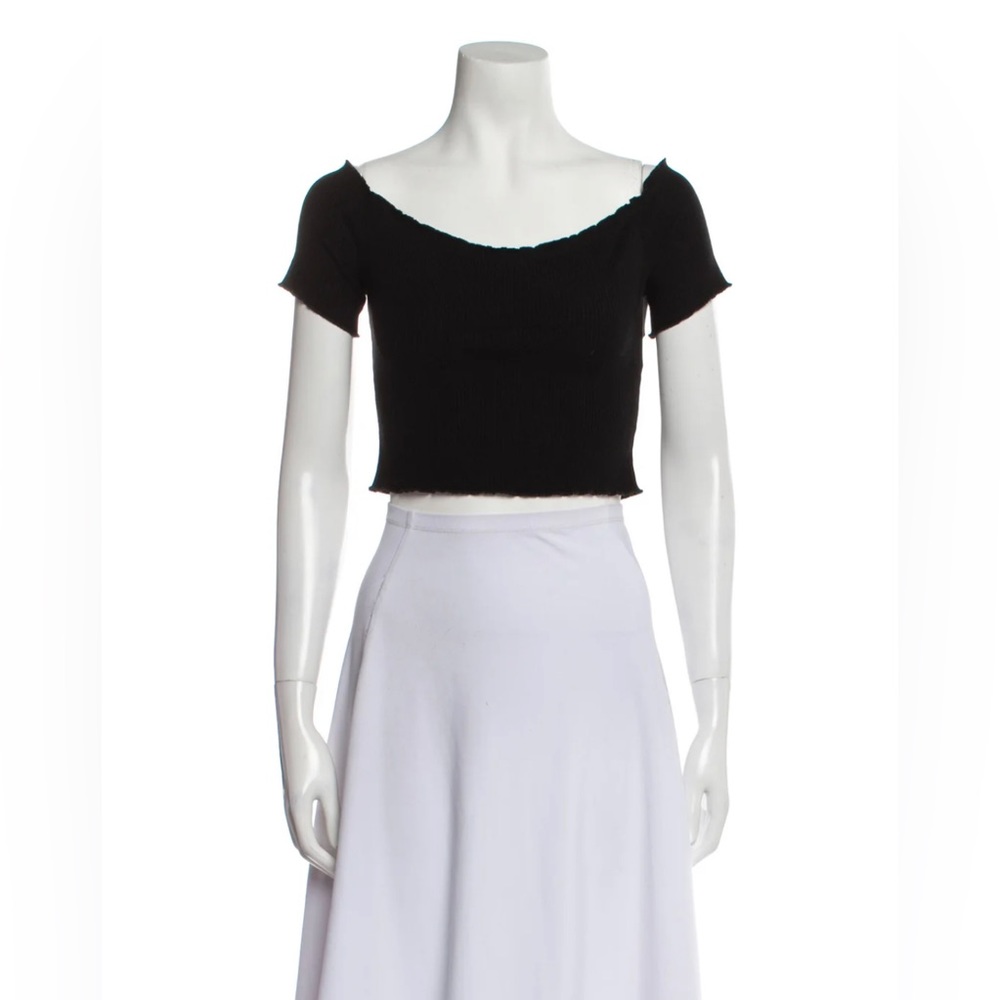 Reformation Off the shoulder; short sleeve crop top